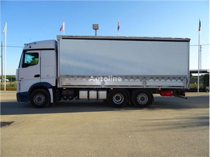 Mercedes Actros Ciężarówka firanka Mercedes-Benz ACTROS 25 51