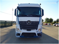 Mercedes Actros Ciężarówka firanka Mercedes-Benz ACTROS 25 51