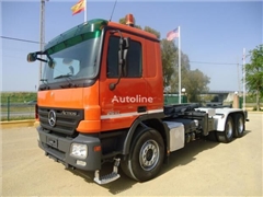 Mercedes Actros Ciężarówka hakowiec Mercedes-Benz ACTROS 26 41