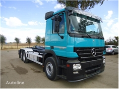 Mercedes Actros Ciężarówka hakowiec Mercedes-Benz ACTROS 25 46