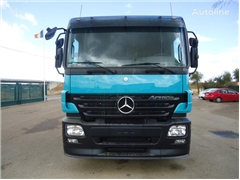 Mercedes Actros Ciężarówka hakowiec Mercedes-Benz ACTROS 25 46