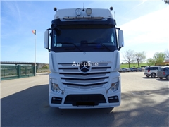 Mercedes Actros Ciężarówka chłodnia Mercedes-Benz ACTROS 2551