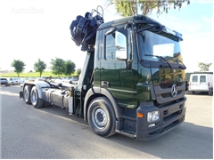 Mercedes Actros Ciężarówka hakowiec Mercedes-Benz ACTROS 2543