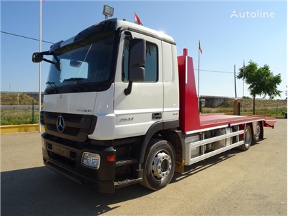 Mercedes Actros Ciężarówka do przewozu samochodów Mercedes-Benz ACTROS 25 44