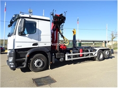 Mercedes Actros Ciężarówka hakowiec Mercedes-Benz ACTROS 25 45