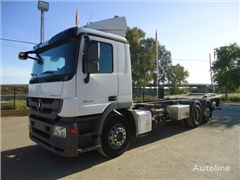 Mercedes Actros Ciężarówka do przewozu kontenerów Mercedes-Benz ACTROS 25 32