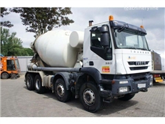 Betonomieszarka IVECO Trakker 380 8x4 Mixer rear a