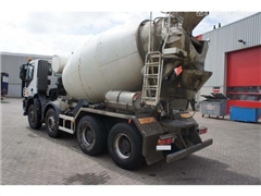 Betonomieszarka IVECO Trakker 380 8x4 Mixer rear a