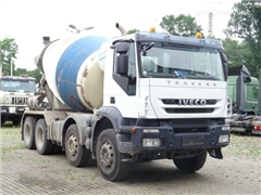 Betonomieszarka IVECO Trakker 360 8x4