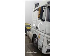 Mercedes Actros Ciągnik siodłowy Mercedes-Benz Actros 1851