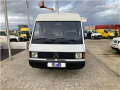 Kombi minibus Mercedes-Benz MB 140