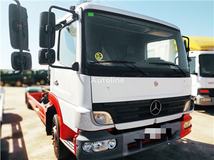 Mercedes Atego Ciężarówka podwozie Mercedes-Benz Atego 2 1218