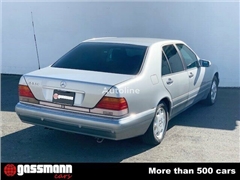 Sedan Mercedes-Benz S 350 / 300 SD Turbodiesel - W