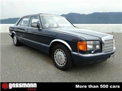 Sedan Mercedes-Benz 560 SEL Limousine W126, mehrfa