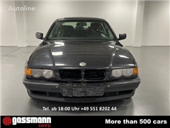 Sedan BMW 750 iL V12 Typ 7/ GK Limousine Panzer Ar