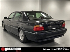 Sedan BMW 750 iL V12 Typ 7/ GK Limousine Panzer Ar