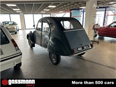 Hatchback Citroen Ente 2 CV