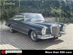 Coupé Mercedes-Benz 220 SEb W111 Coupe