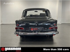 Sedan Mercedes-Benz 190 C Heckflosse - W110