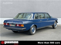 Sedan Mercedes-Benz 250 Lang Pullmann W123