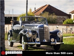 Kabriolet Mercedes-Benz 220 A W187 Cabriolet