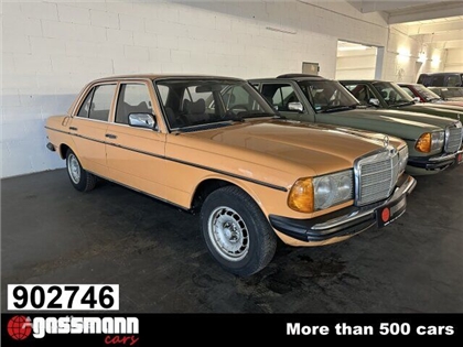 Sedan Mercedes-Benz 300 D Limousine - W123