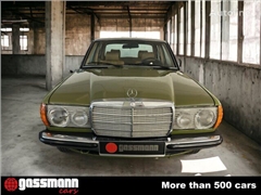 Sedan Mercedes-Benz 200 D Limousine - W123