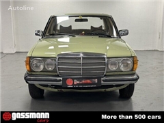 Sedan Mercedes-Benz 200 D Limousine, W123