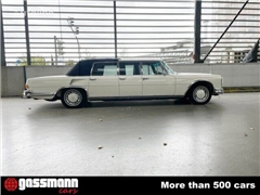 Limuzyna Mercedes-Benz 600 Pullman Landaulet W100