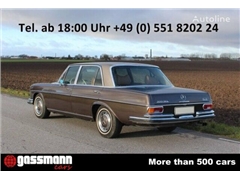 Sedan Mercedes-Benz 300 SEL 6.3 Limousine, W109