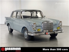 Sedan Mercedes-Benz 220 SEB Heckflosse W111