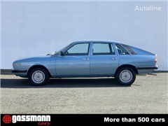 Sedan Lancia Gamma Berlina 2500