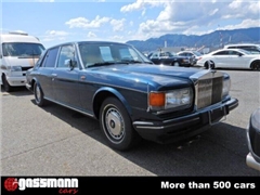 Sedan Rolls-Royce Silver Spirit 2, mehrfach vorhan