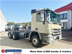 Mercedes Actros Ciężarówka hakowiec Mercedes-Benz Actros 2644 K 6x4 MP3