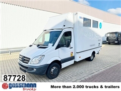 Samochod operacyjny Mercedes-Benz Sprinter 516