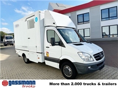 Samochod operacyjny Mercedes-Benz Sprinter 516