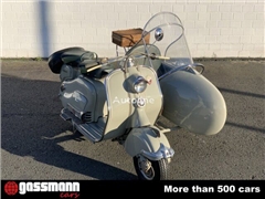 Skuter Lambretta LD 125 mit Seitenwagen