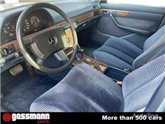 Sedan Mercedes-Benz 300 SE Limouisne W126, mehrfac