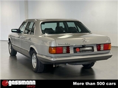 Sedan Mercedes-Benz 380 SEL Limousone W126