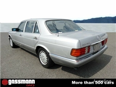 Sedan Mercedes-Benz 560 SEL Limousine W126, mehrfa