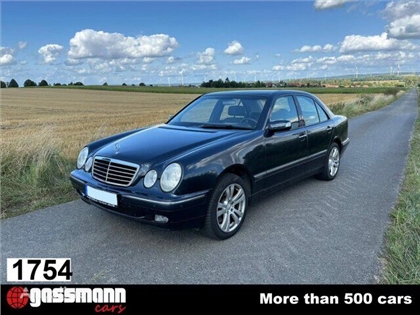 Sedan Mercedes-Benz E 430 4-Matic - W210