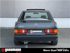 Sedan Mercedes-Benz 190E 3.2 AMG W201 - weltweit n