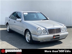 Sedan Mercedes-Benz E 320 Avantgarde W210