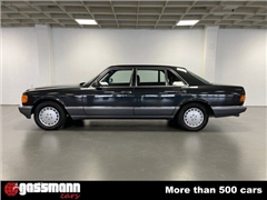 Sedan Mercedes-Benz 560 SEL Limousine W126