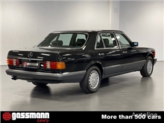 Sedan Mercedes-Benz 560 SEL Limousine W126