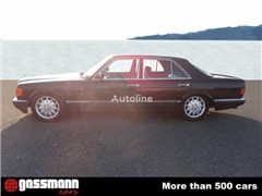 Sedan Mercedes-Benz 300 SE Limousine W126, mehrfac