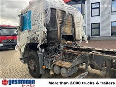 Volvo FM 380 6x4 R, Brandschaden ohne Kran