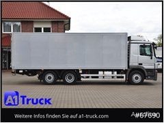 Mercedes Actros Ciężarówka chłodnia Mercedes-Benz Actros 2536