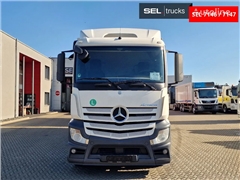 Mercedes Actros Ciężarówka furgon Mercedes-Benz Actros 2543 Retarder / Lenkachse / Liftachse + przyczepa furgon