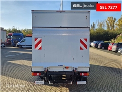 Peugeot Boxer Ladebordwand / 3 Sitzen